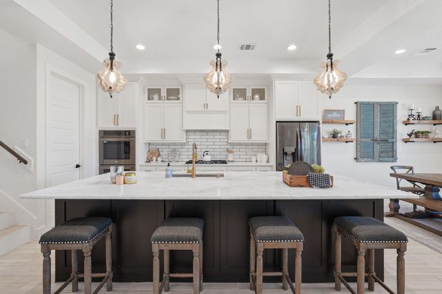 11600 Grand View Drive, Montgomery, TX 77356