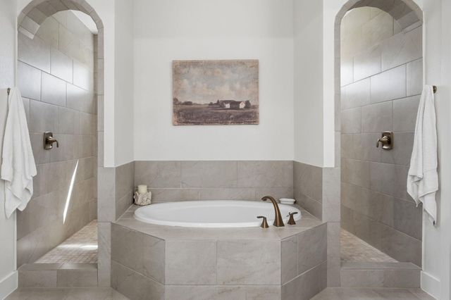 11600 Grand View Drive, Montgomery, TX 77356