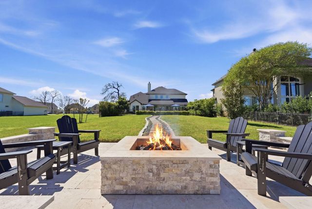 11600 Grand View Drive, Montgomery, TX 77356