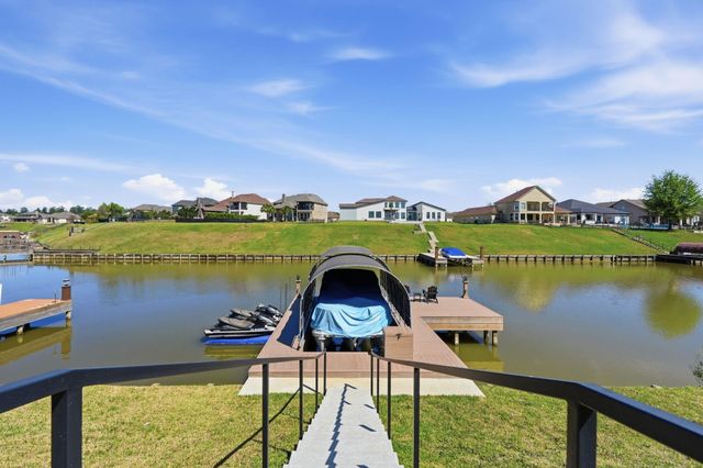 11600 Grand View Drive, Montgomery, TX 77356