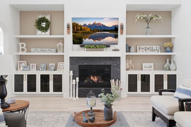 11600 Grand View Drive, Montgomery, TX 77356