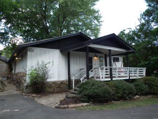 909 South Street, Heber Springs, AR 72543