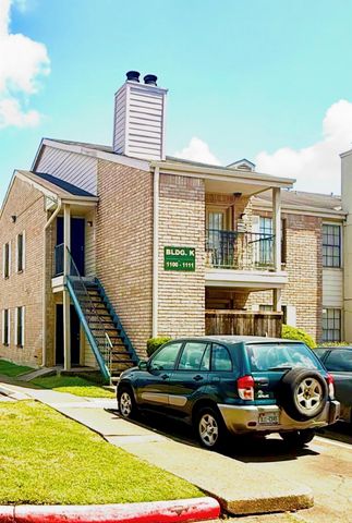 14600 Fonmeadow Drive 1101, Houston, TX 77035