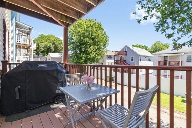 107 Lexington St 1, Watertown, MA 02472