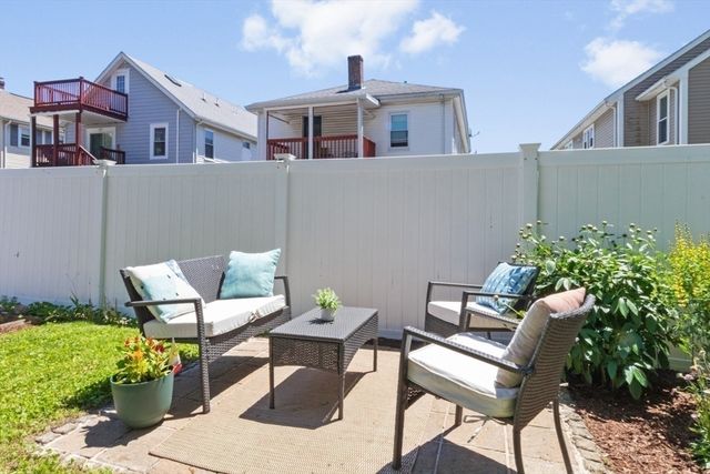 107 Lexington St 1, Watertown, MA 02472