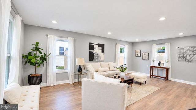 6 SHEFFIELD DR, Willingboro, NJ 08046