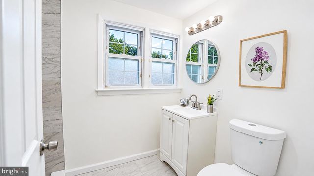6 SHEFFIELD DR, Willingboro, NJ 08046
