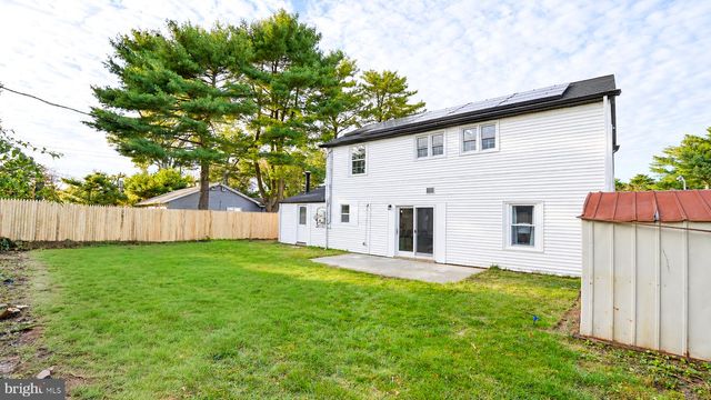6 SHEFFIELD DR, Willingboro, NJ 08046