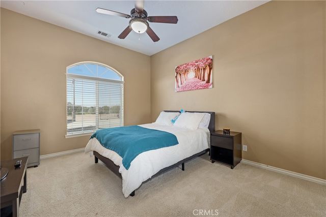 12771 Cedar, Hesperia, CA 92344