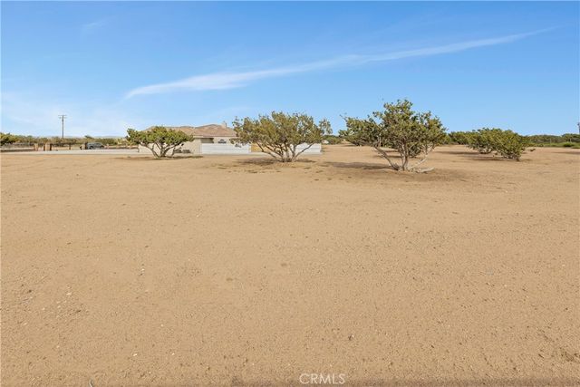 12771 Cedar, Hesperia, CA 92344
