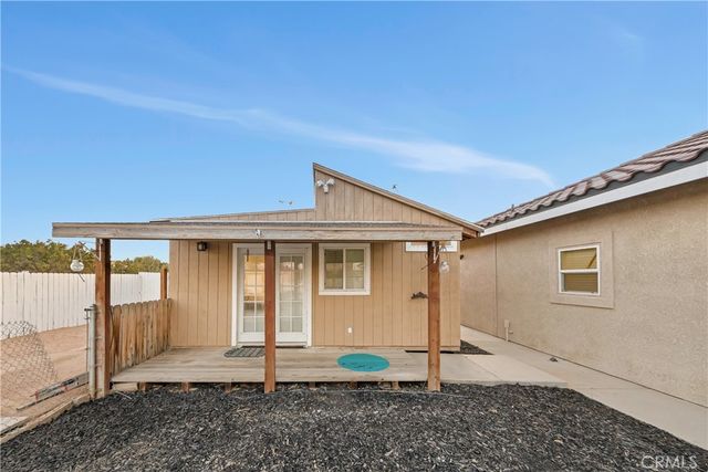 12771 Cedar, Hesperia, CA 92344
