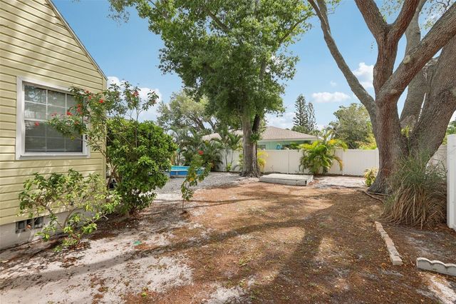 2222 51ST STREET S, Gulfport, FL 33707