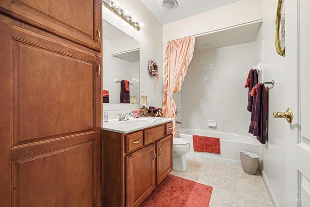 3808 Misty Meadow Lane, Batavia Twp, OH 45102