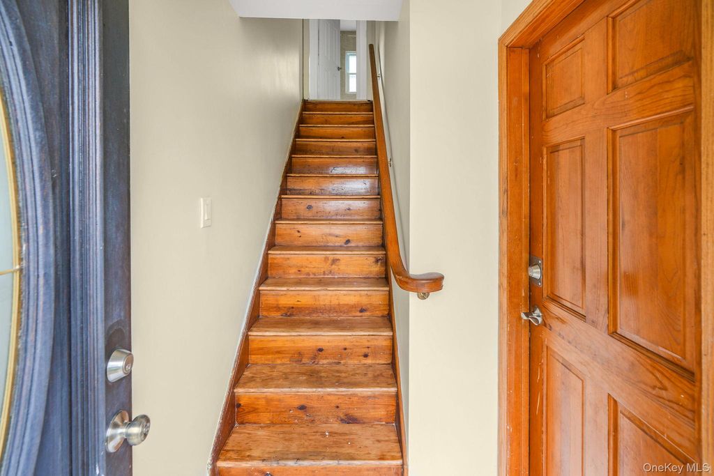 1565 10th Street, West Babylon, NY 11704 — photo 5