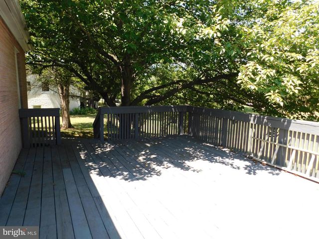 2251 SENSENY RD, Winchester, VA 22602