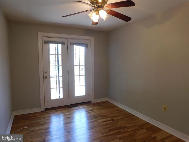 2251 SENSENY RD, Winchester, VA 22602