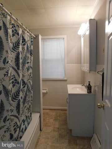 2251 SENSENY RD, Winchester, VA 22602