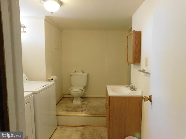 2251 SENSENY RD, Winchester, VA 22602