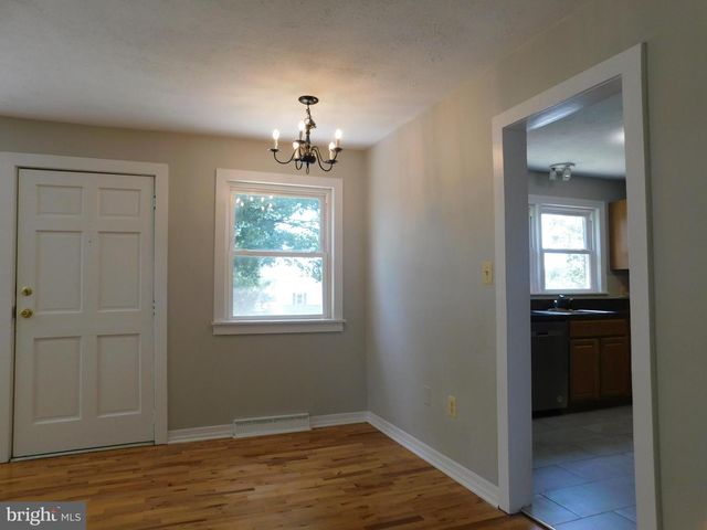 2251 SENSENY RD, Winchester, VA 22602
