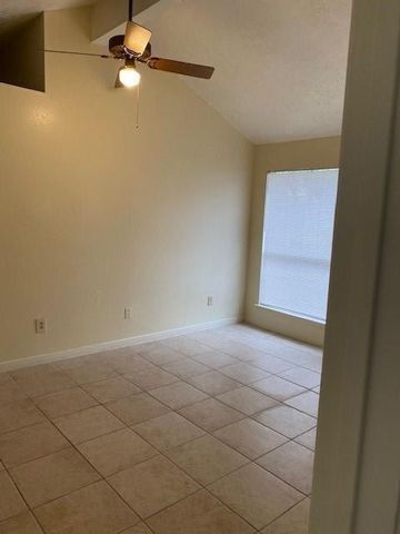 11806 Plumpoint Drive, Houston, TX 77099