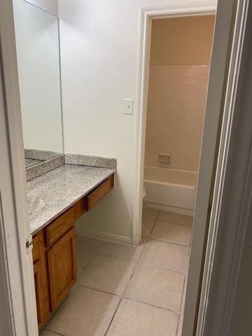 11806 Plumpoint Drive, Houston, TX 77099