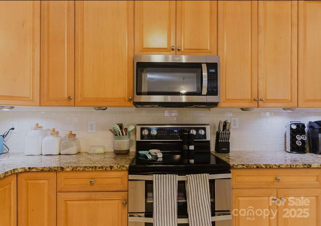 8738 Dartmoor Place, Mint Hill, NC 28227