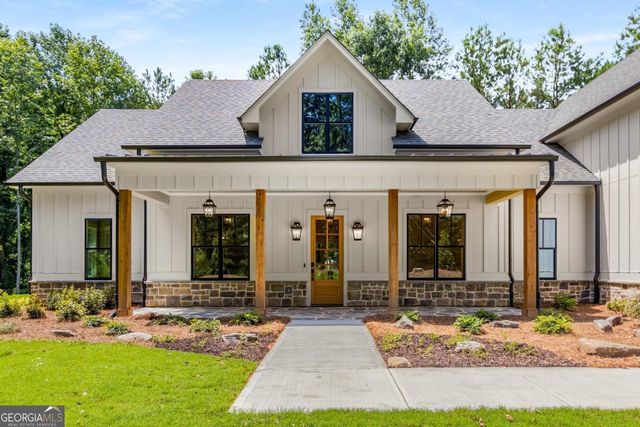 229 Eagles Way, Eatonton, GA 31024