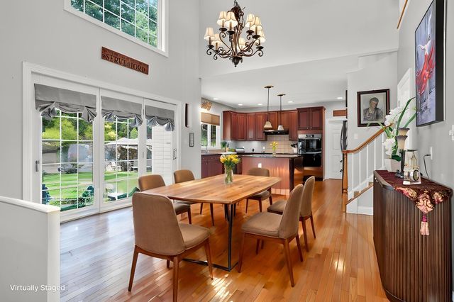18 Valley View Dr, Grafton, MA 01536
