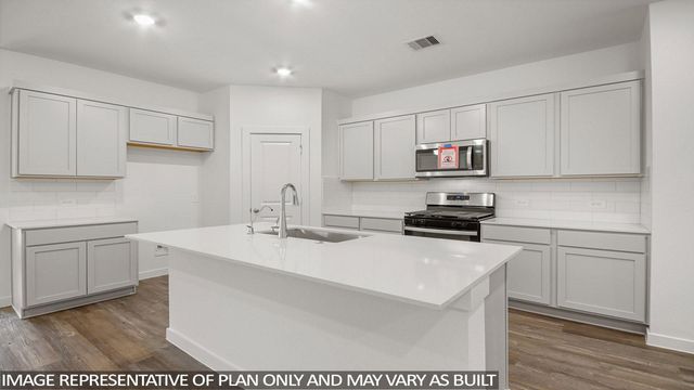 635 Delicate Arch Drive, Conroe, TX 77303