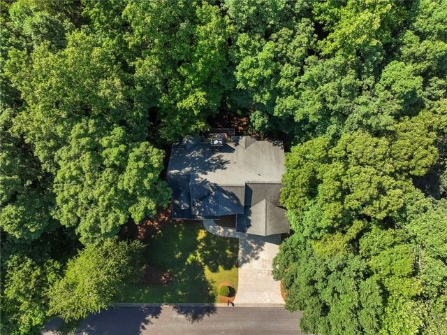 6053 Rockingham Way, Gainesville, GA 30506
