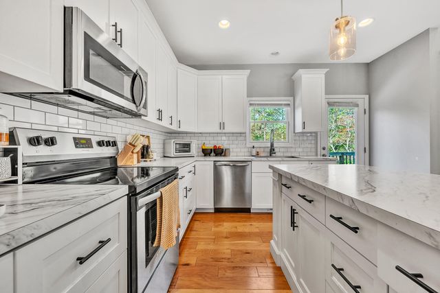 160 Blue Ridge LN, Rocky Mount, VA 24151