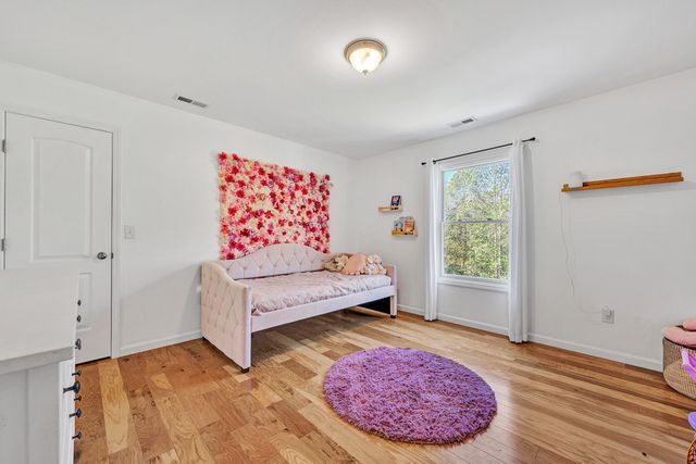 160 Blue Ridge LN, Rocky Mount, VA 24151