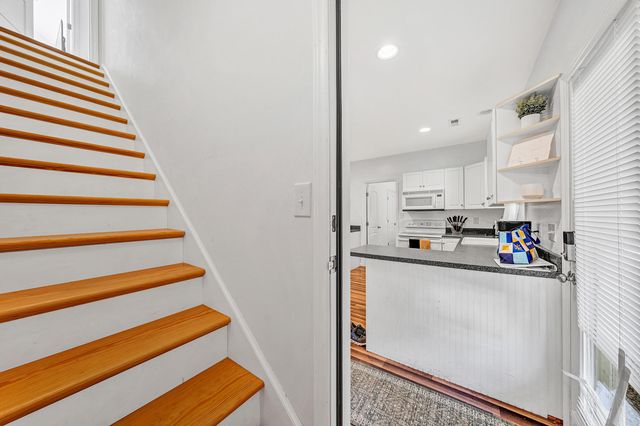 160 Blue Ridge LN, Rocky Mount, VA 24151