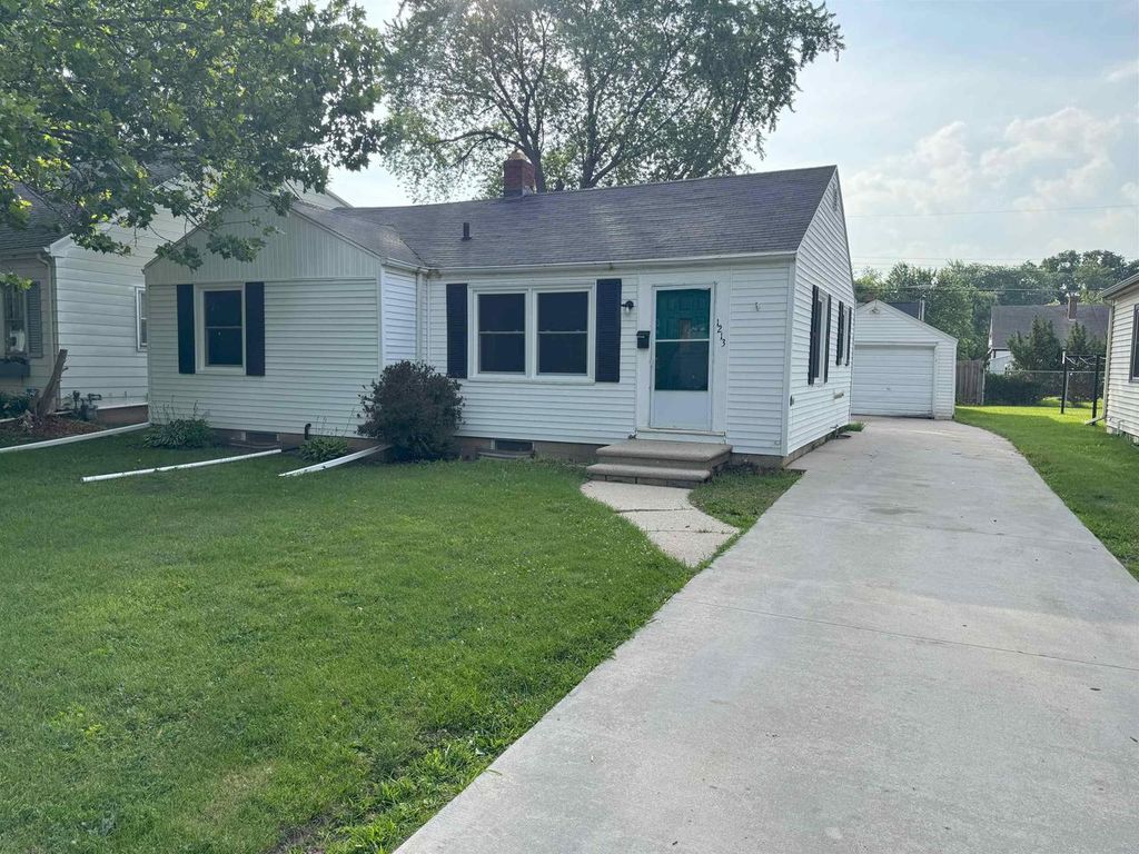1213 GROSS AVENUE, Green Bay, WI 54304