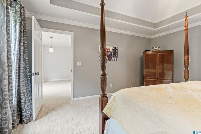 121 SOUTHVIEW LANE, Hoover, AL 35244