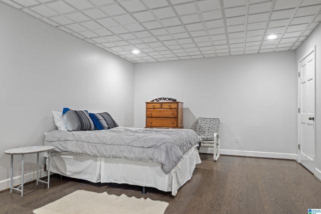 121 SOUTHVIEW LANE, Hoover, AL 35244