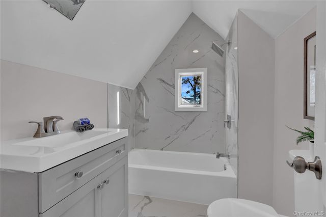 64 W Milton Street, Freeport, NY 11520