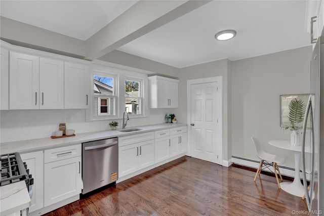 64 W Milton Street, Freeport, NY 11520