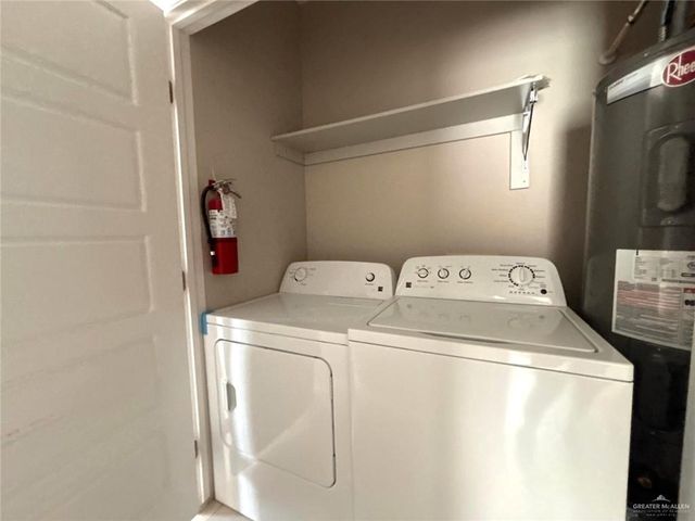 1405 Alta Vista Drive 4, Weslaco, TX 78596