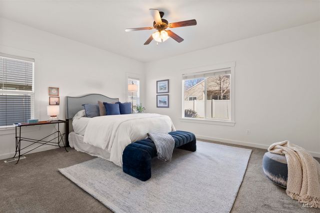 710 W Cedar Pointe Way, Nampa, ID 83686