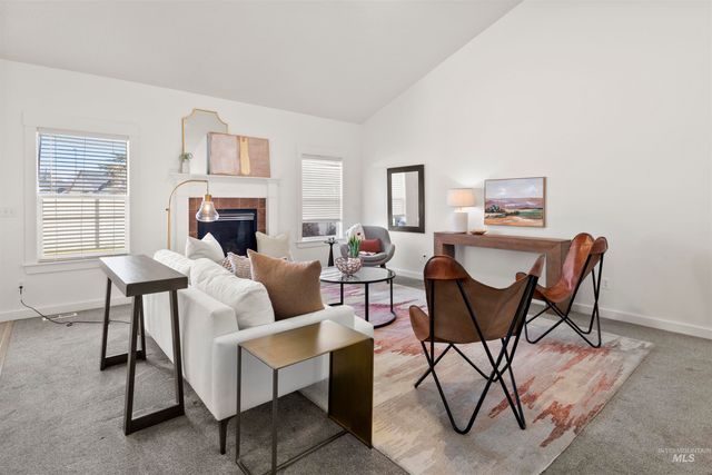 710 W Cedar Pointe Way, Nampa, ID 83686