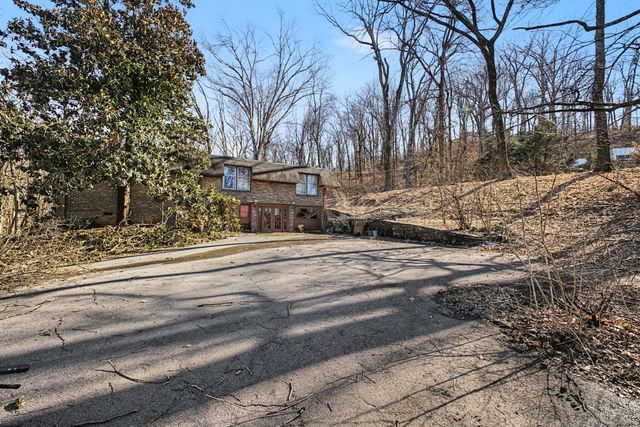 611 Hillwood Blvd, Nashville, TN 37205