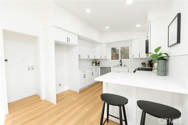 1958 Arthur, Pomona, CA 91768