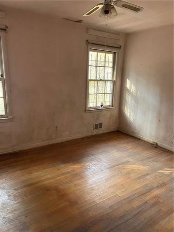 88 Hollis NW Terrace, Atlanta, GA 30311