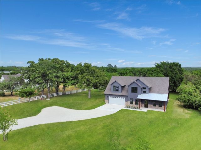 13291 Hopes Creek Road, College Station, TX 77845
