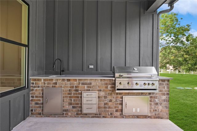 13291 Hopes Creek Road, College Station, TX 77845