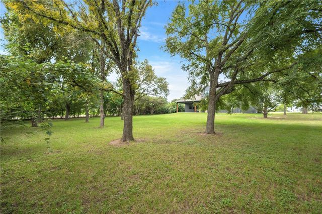 13291 Hopes Creek Road, College Station, TX 77845