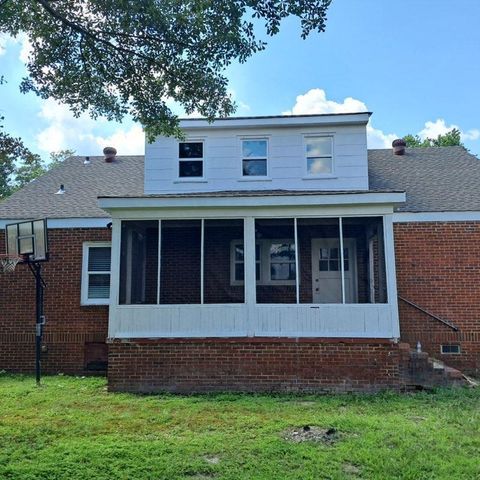 225 GORDON Street, Thomson, GA 30824