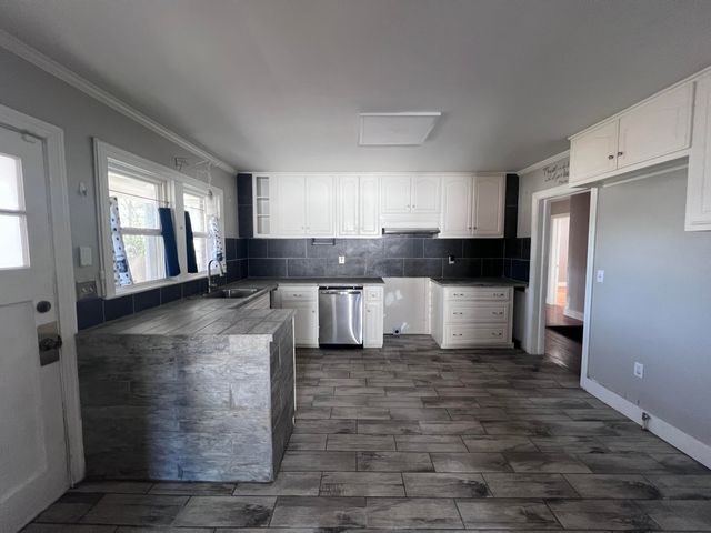 225 GORDON Street, Thomson, GA 30824