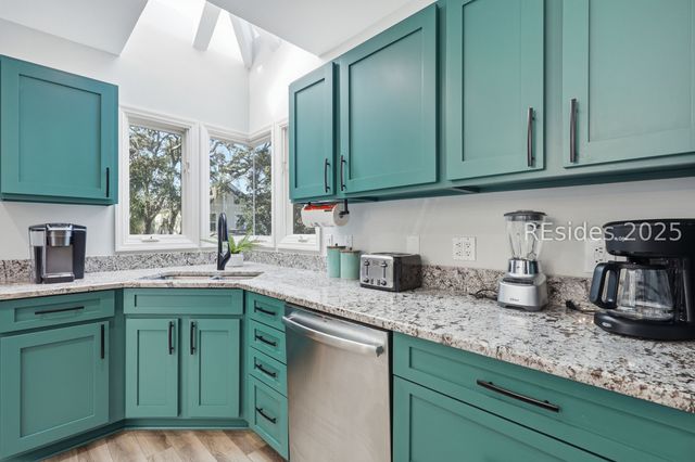 116 Dune Ln, Hilton Head Island, SC 29928